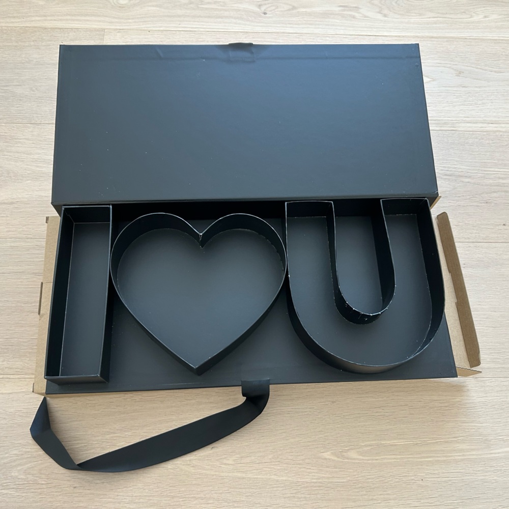 ‘I 🖤 U' Charcuterie / Gift Box